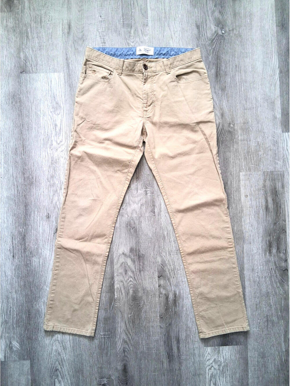 Penguin By Munsingwear Women's Size 12, 32x29 Tan Corduroy Casual Cotton Pants